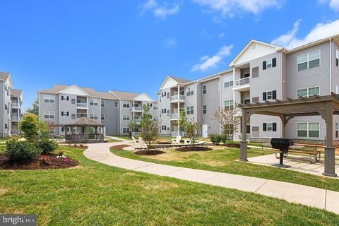 Condominium in Brookhaven PA 332 Harvin WAY.jpg