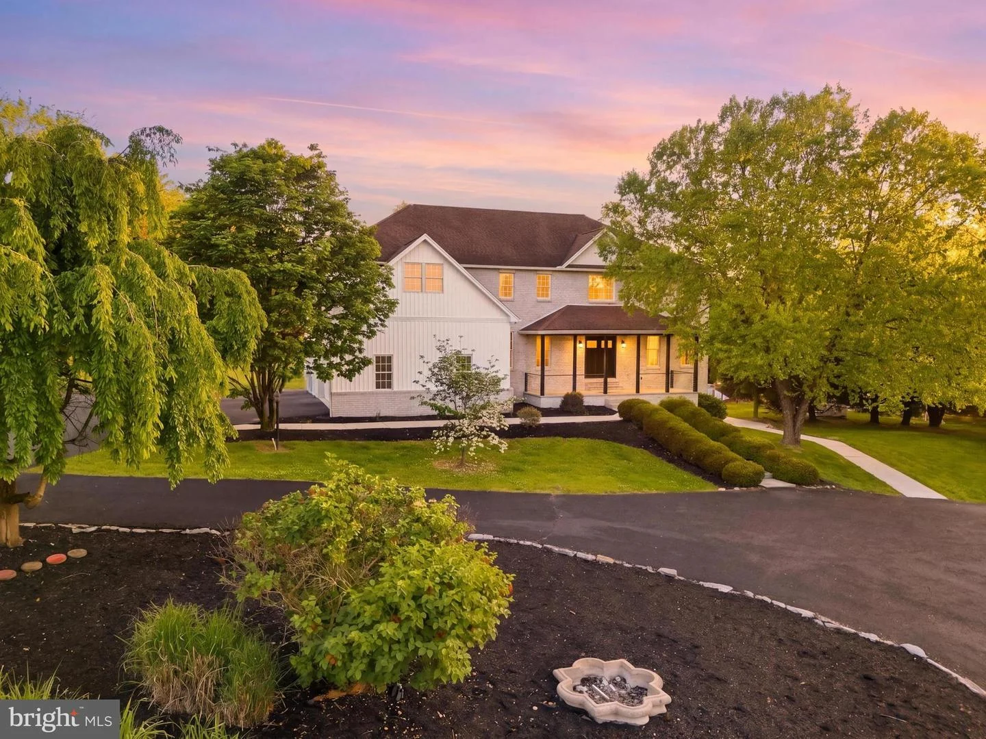 7 Beverly Court