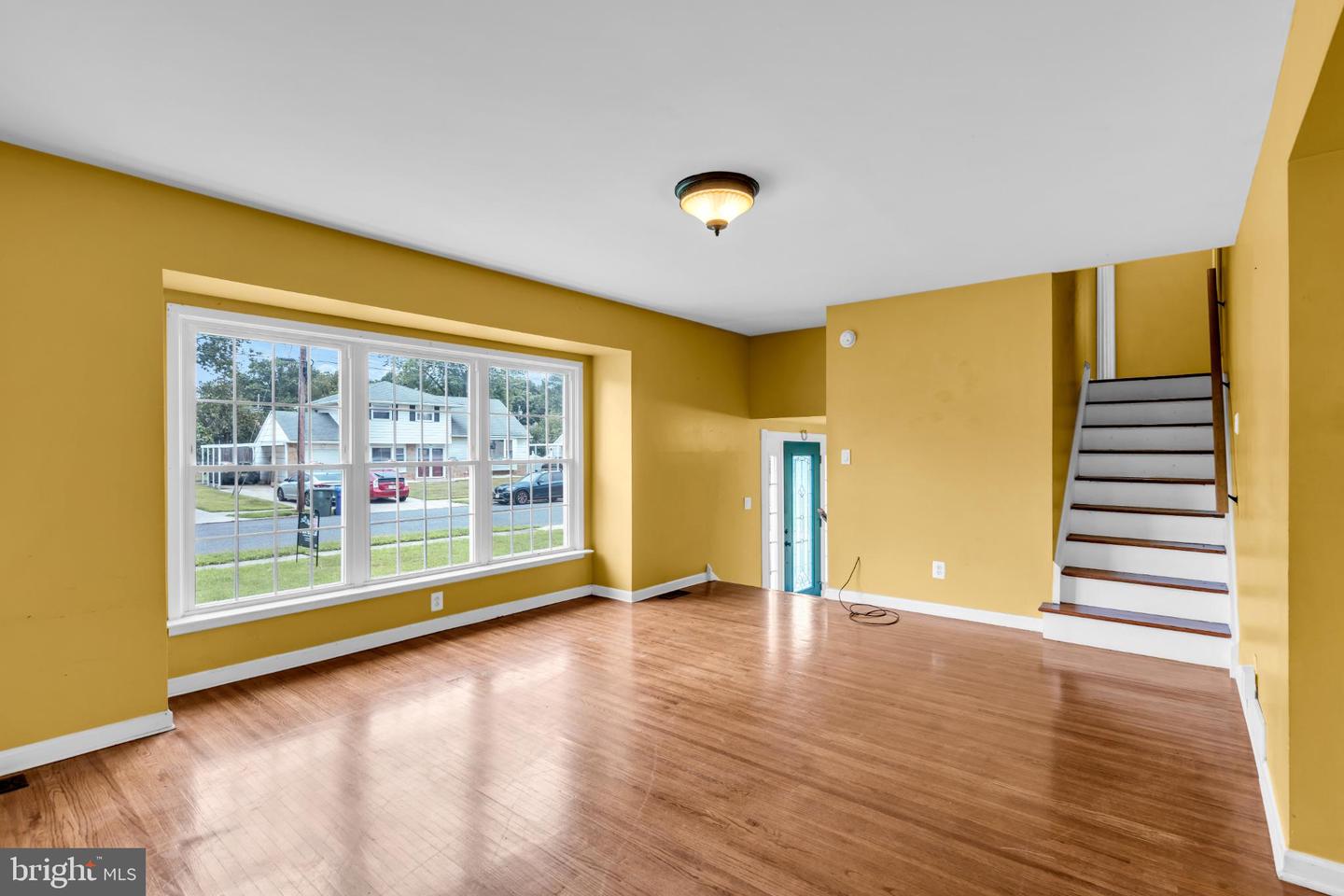 9 Sherwood Ln