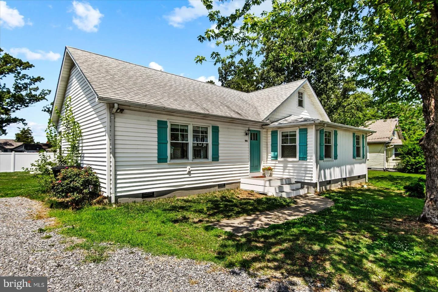 505 Monroe Bay Avenue