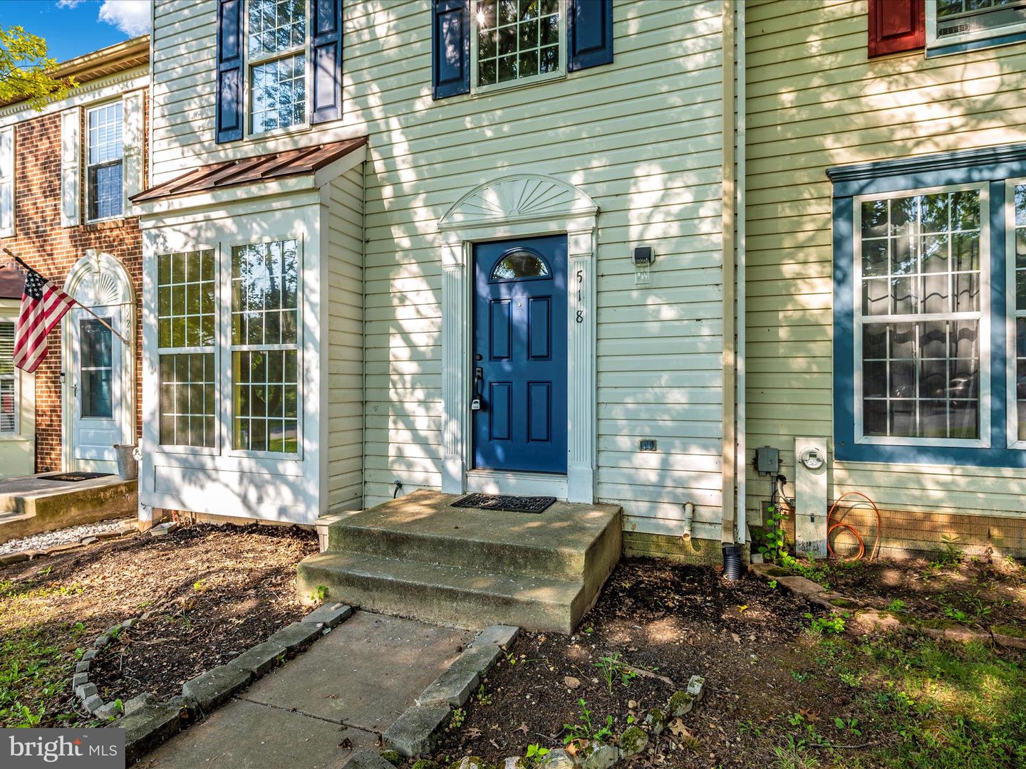 Photo 6 of 54 of 518 Lakes Ct townhome