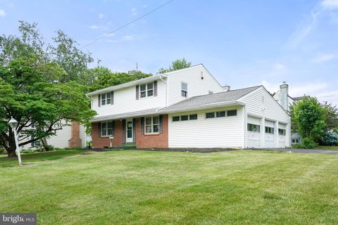 Single Family Residence in Wilmington DE 601 Orchard DRIVE.jpg