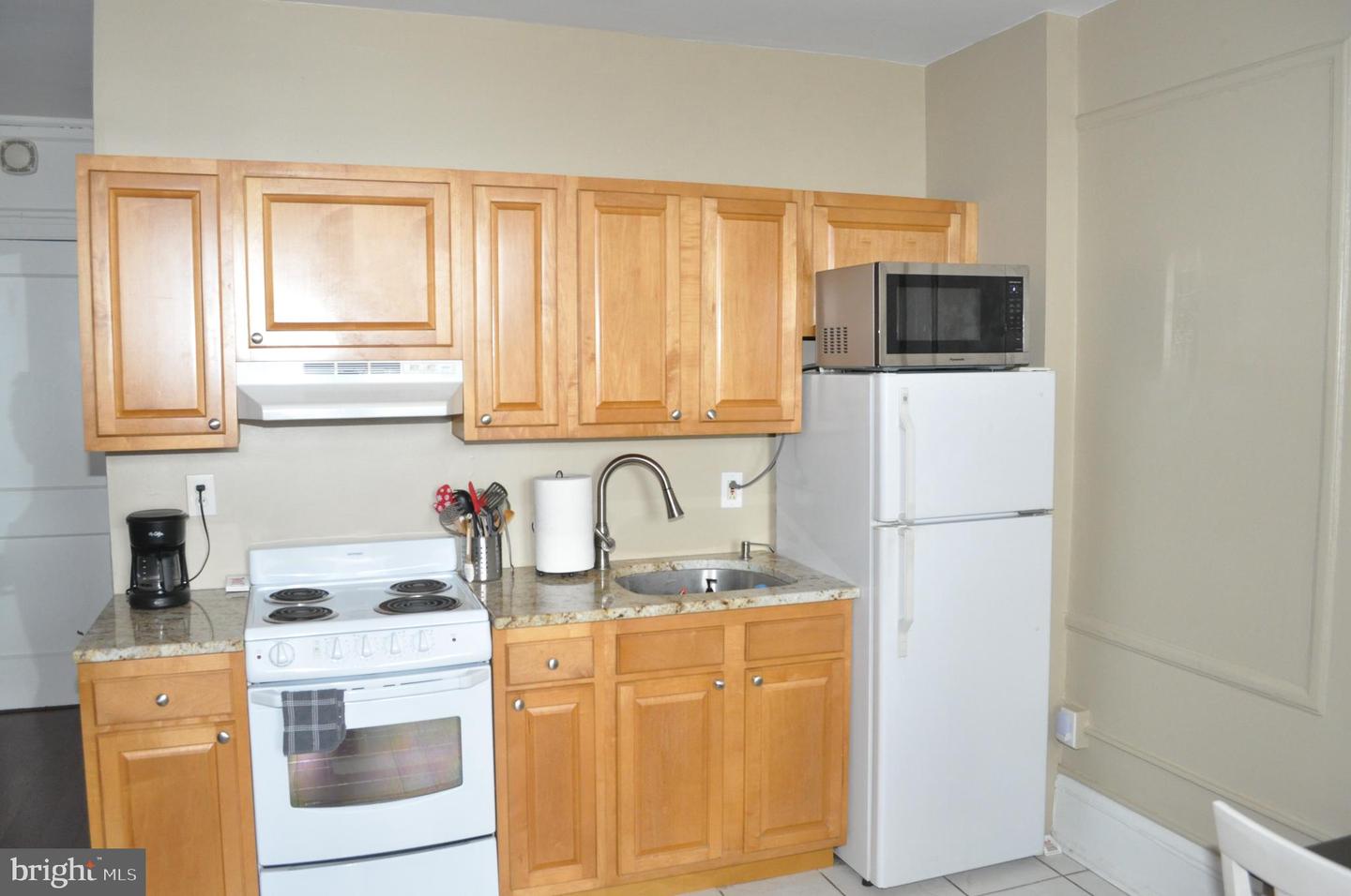 1324 Locust Street #1431, Philadelphia, Pennsylvania image 3