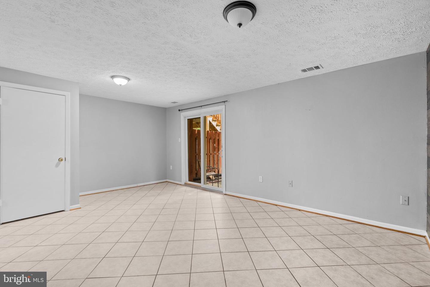 Photo 30 of 38 of 7262 Procopio Cir townhome