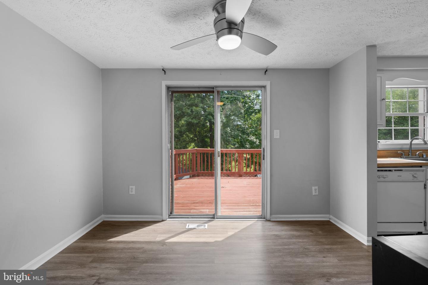 Photo 11 of 38 of 7262 Procopio Cir townhome