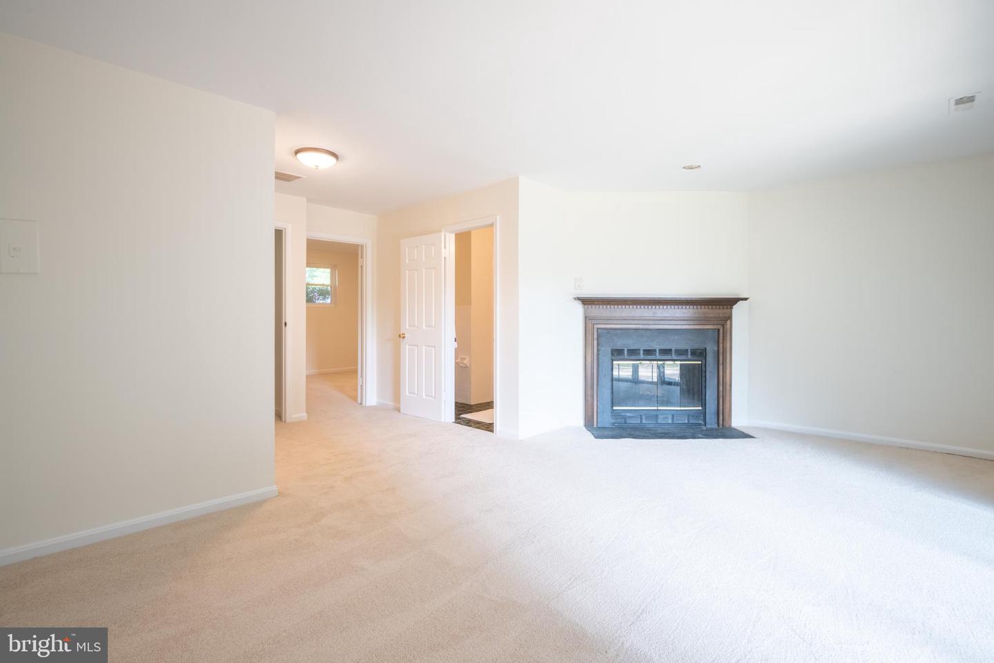 Photo 13 of 35 of 3504 Vintage Spring Ter townhome