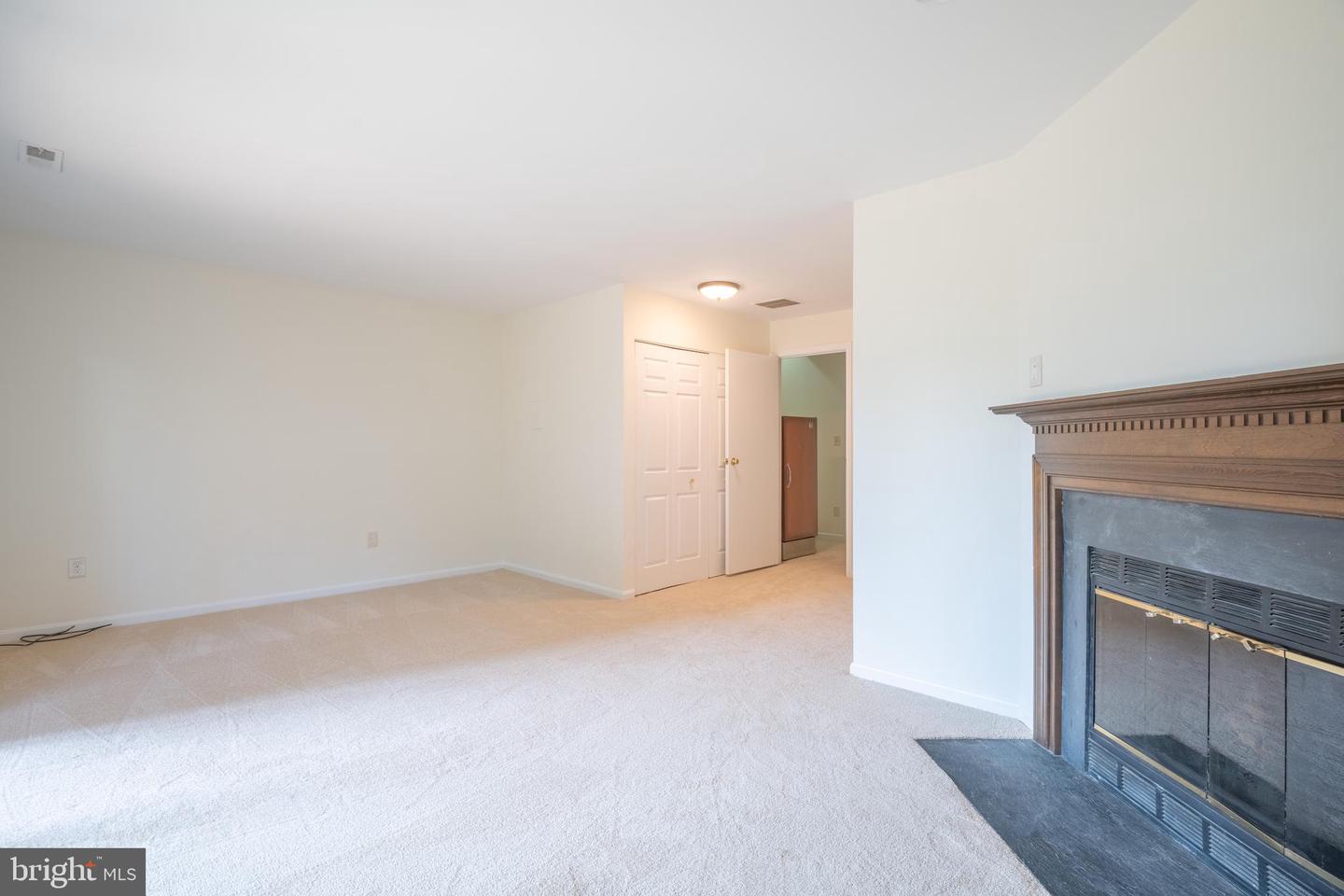 Photo 11 of 35 of 3504 Vintage Spring Ter townhome
