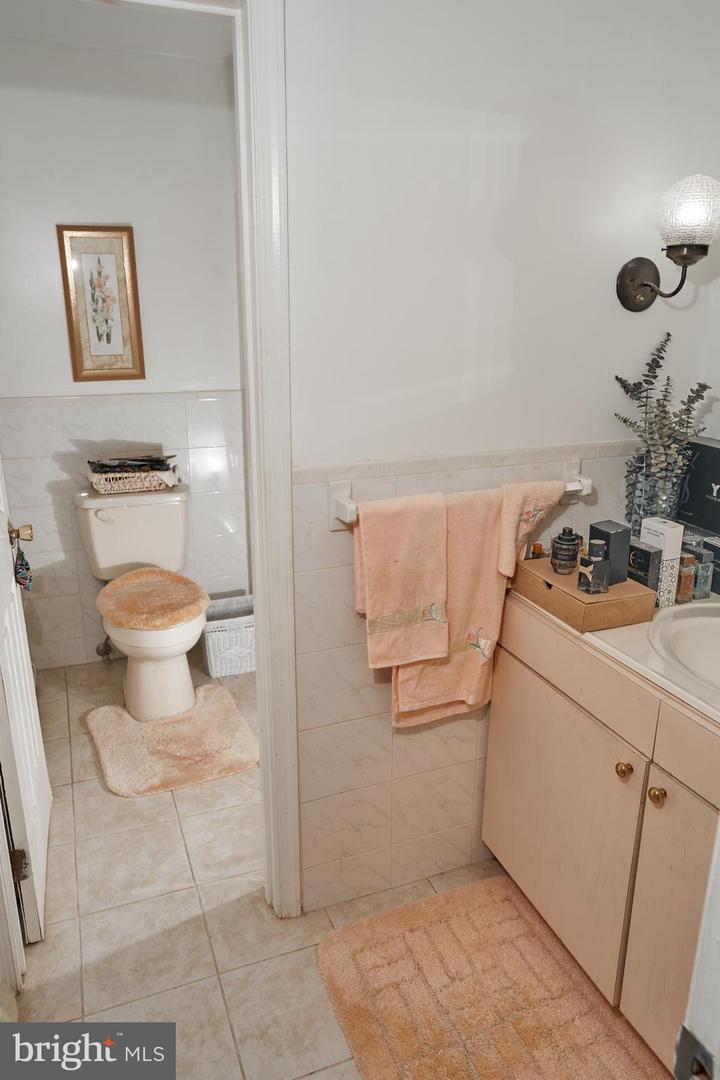 Photo 25 of 29 of 11820 Decesaris Blvd house