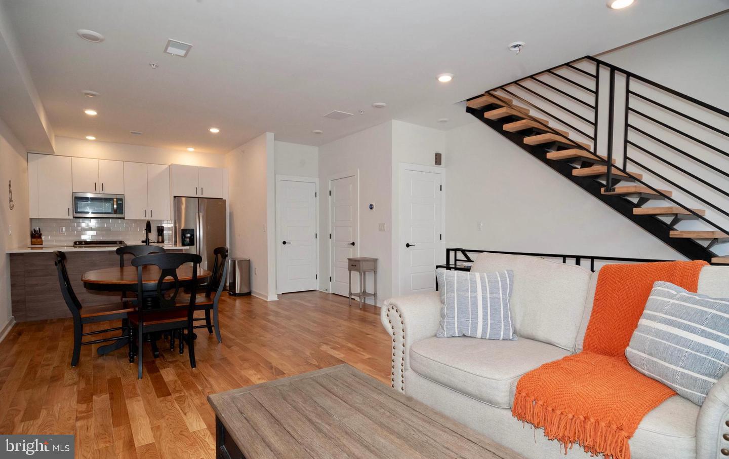 Photo 5 of 25 of 23 E Durham St #A2 townhome