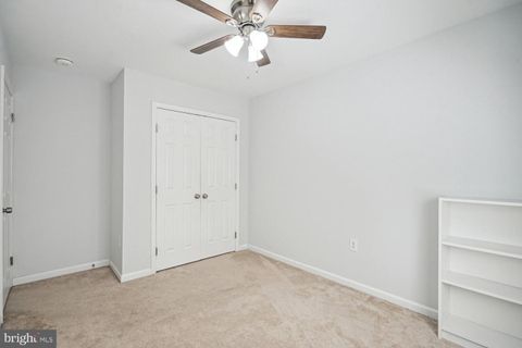 Townhouse in Woodbridge VA 12670 Castile COURT 15.jpg