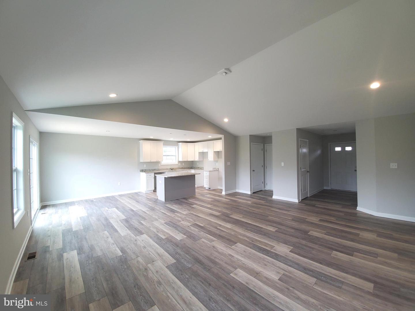 Photo 2 of 10 of 209 Jensen Way house