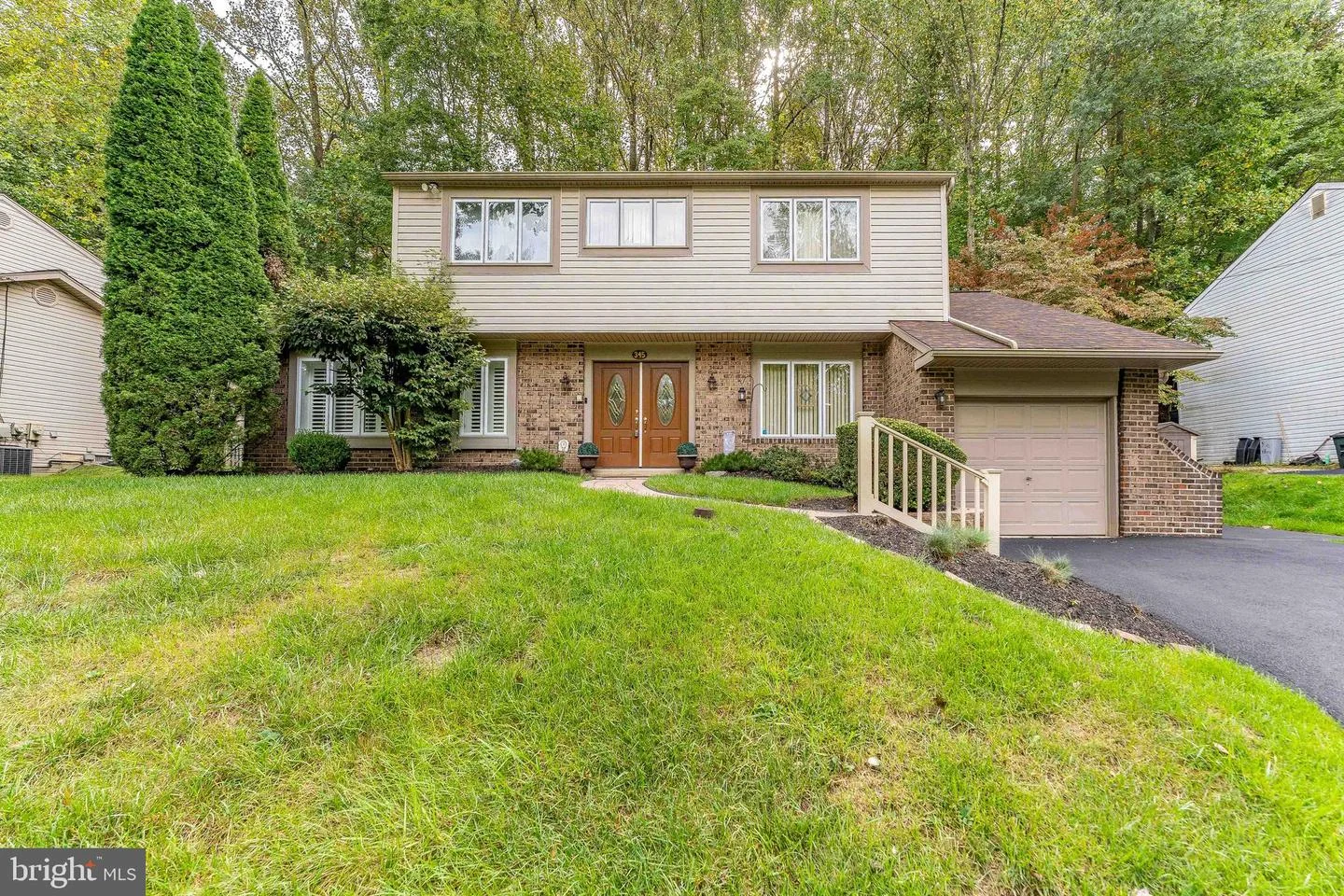 345 Ellis Road