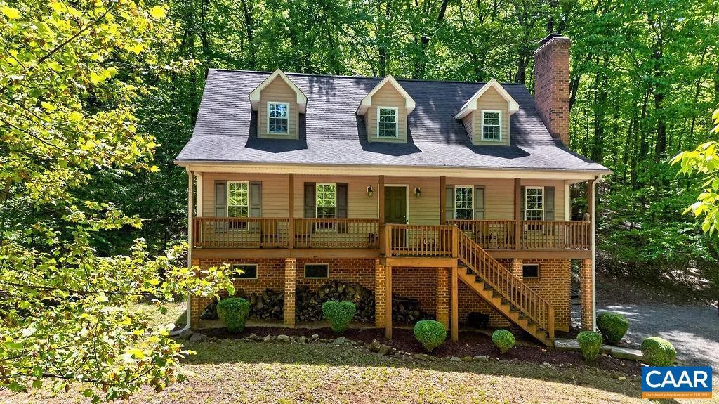 2 Dogwood Ln Ln