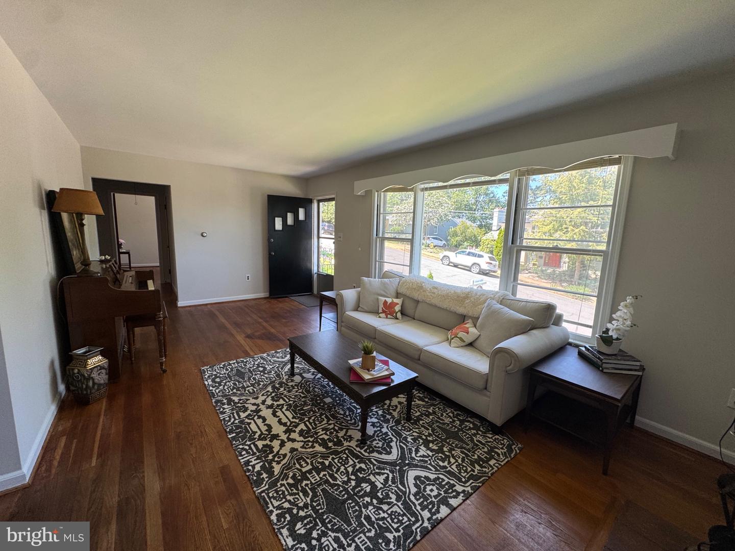 921 N Nottingham Street, Arlington, VA, 22205