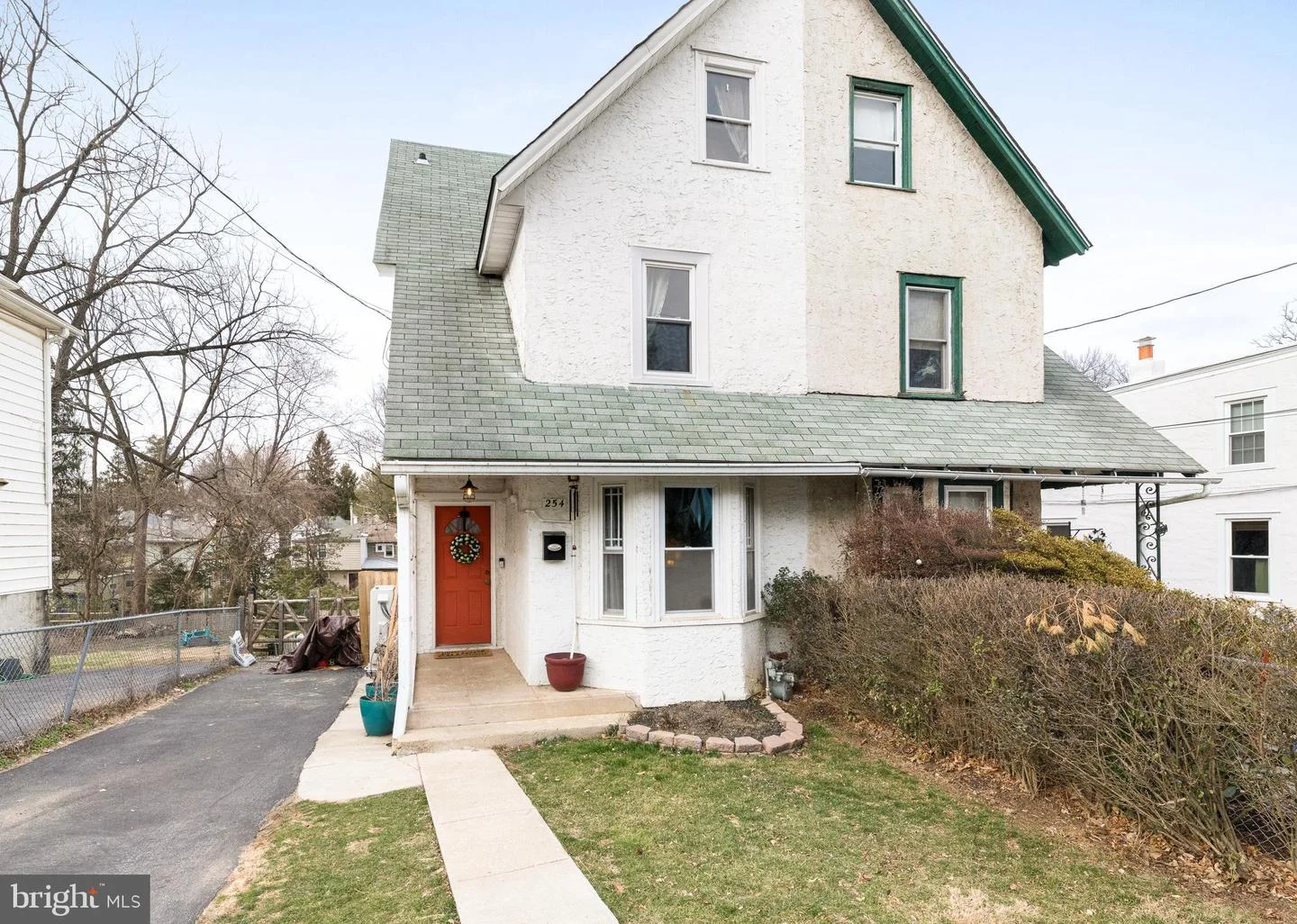 254 N Aberdeen Avenue