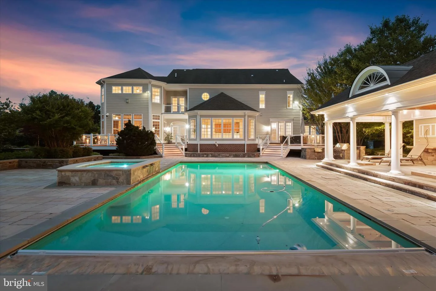 10130 Sycamore Hollow Lane
