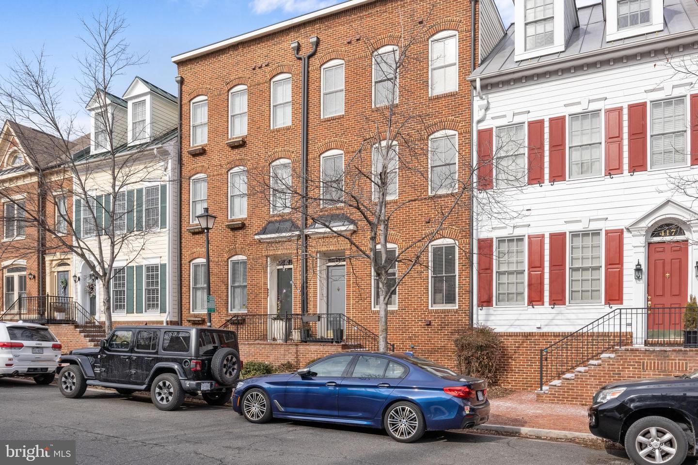 421 Princess St