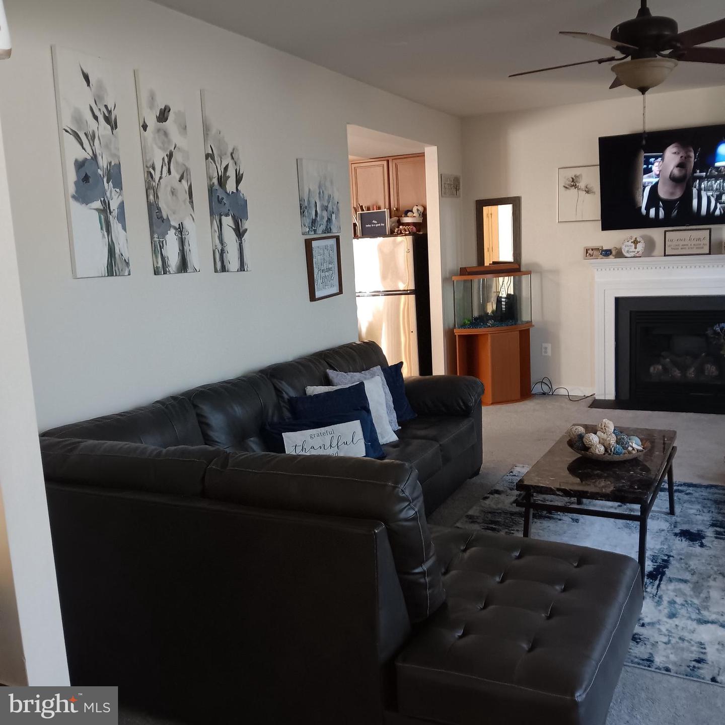 Photo 6 of 19 of 21364 Sundew Pl house