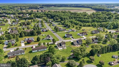 Single Family Residence in Dover DE 510 Fieldcrest DRIVE 31.jpg