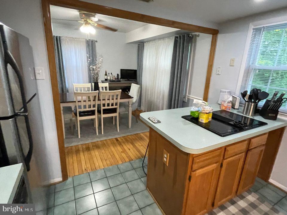 Photo 19 of 38 of 1716 Waldorf Ct townhome