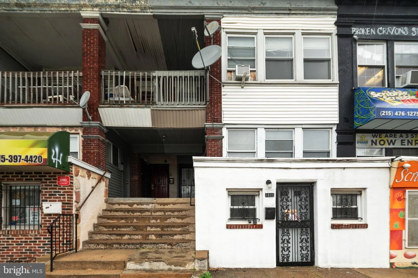 4815 Walnut Street