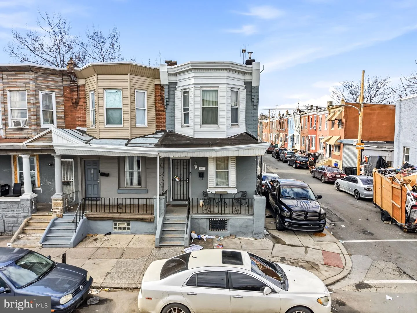 3012 B Street