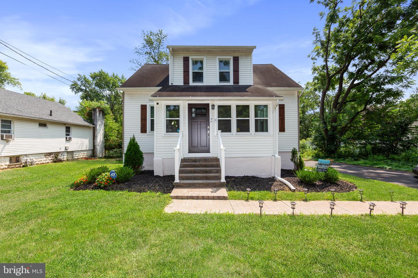 View Moorestown, NJ 08057 house