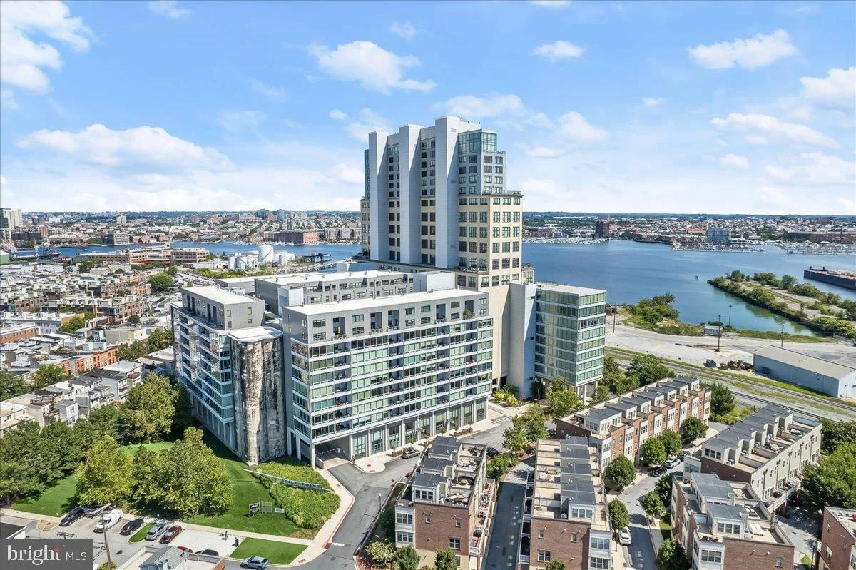1200 Steuart Street Unit 625