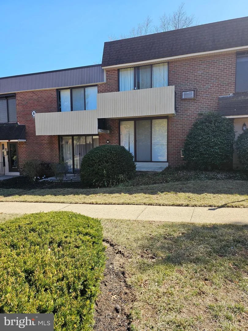 100 E Glenolden Avenue Unit O-15