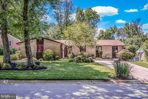 Single Family Residence in Wilmington DE 6 Ridgewood CIRCLE.jpg