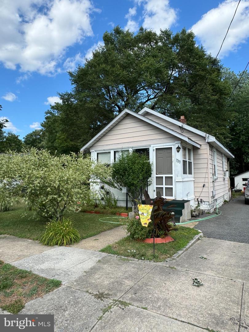 1719 Dayton Avenue, Paulsboro, New Jersey image 1