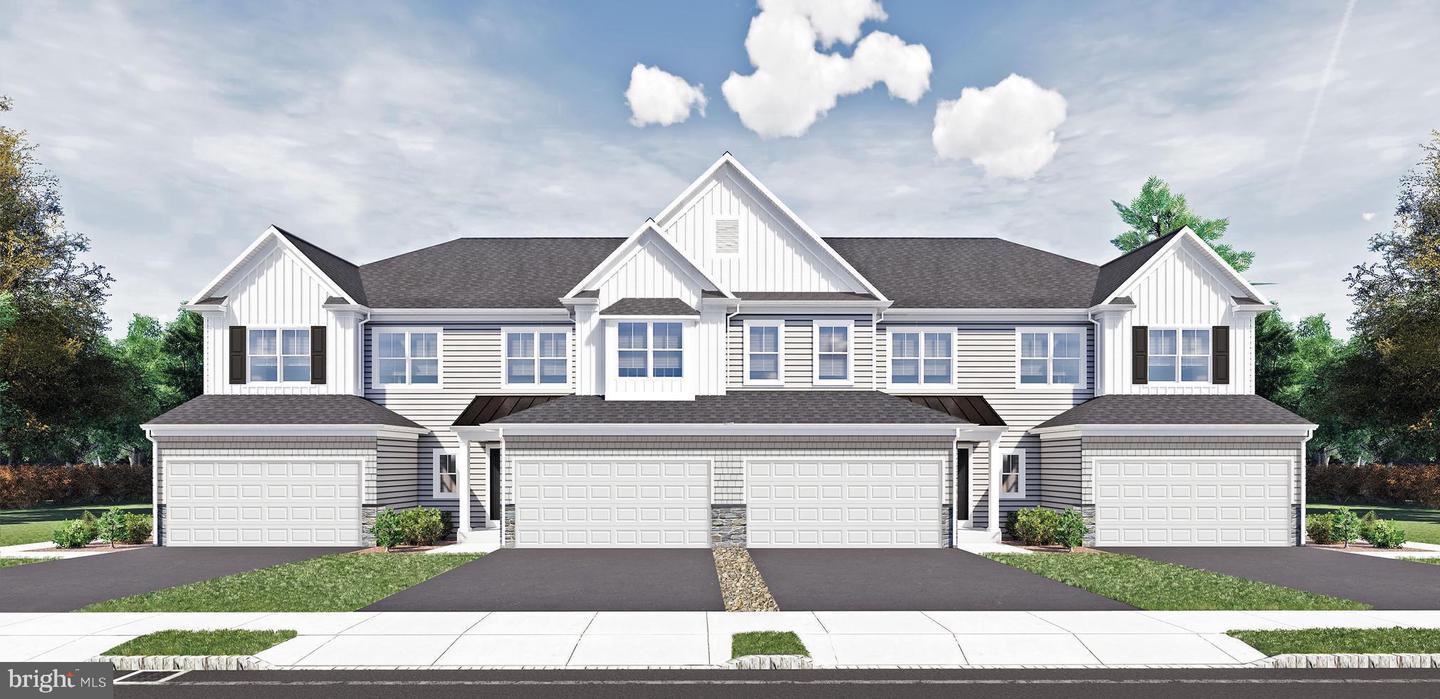 Photo 4 of 4 of 30 Valley Oak Rd #21 townhome