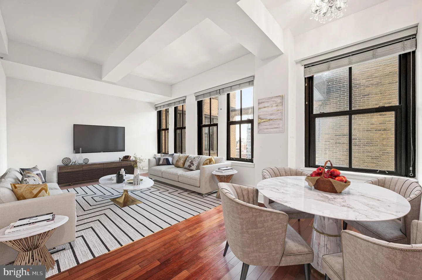 1500 Chestnut Street Unit 18I