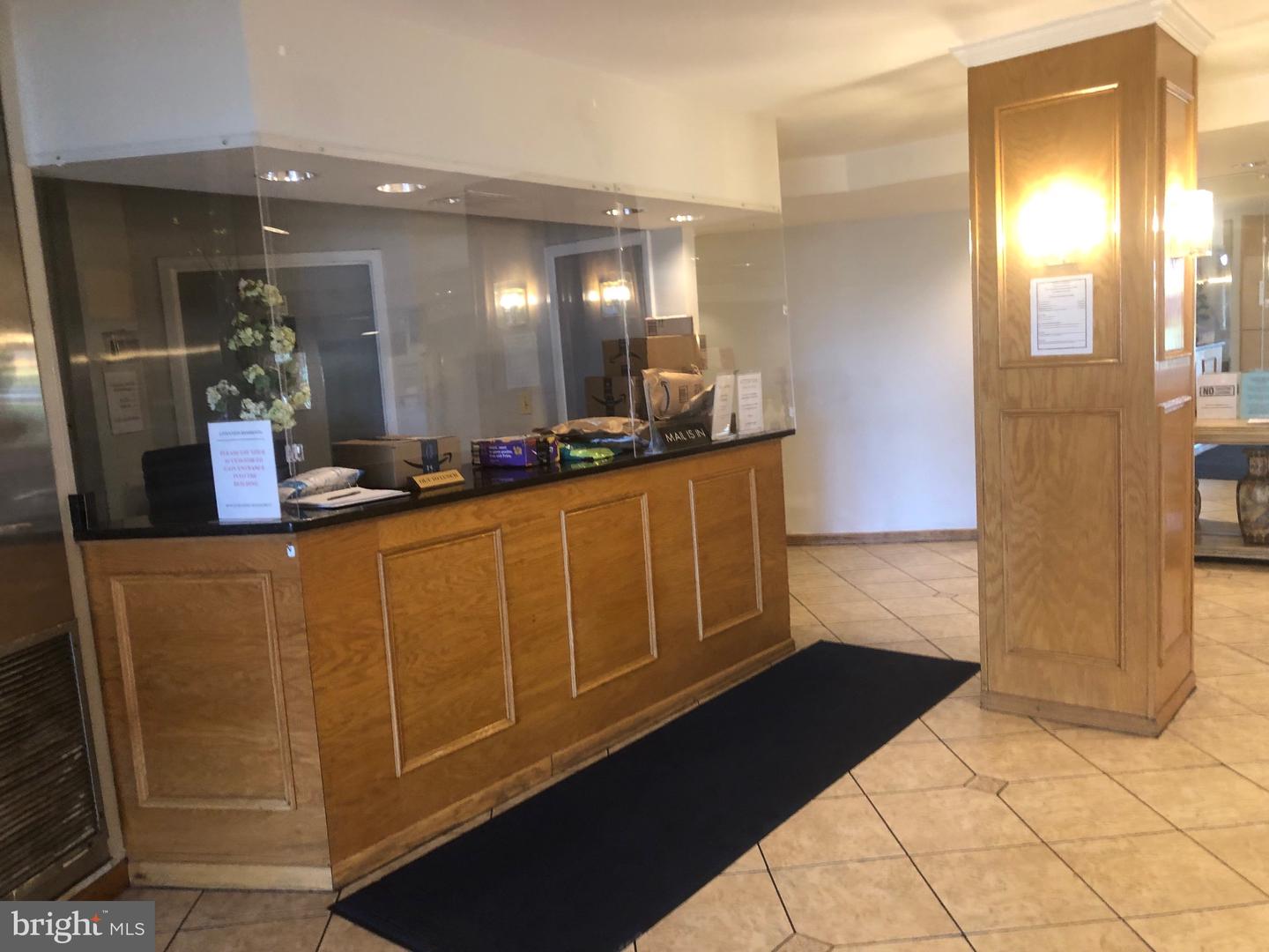 Photo 3 of 12 of 3450 Toledo Ter #405 condo