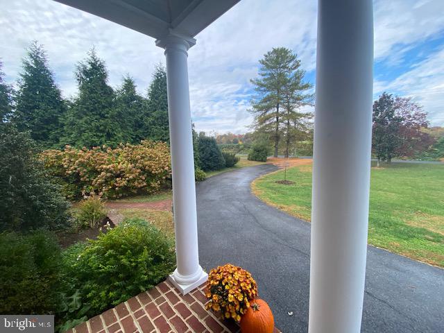 Photo 105 of 128 of 3796 Rockland Rd house