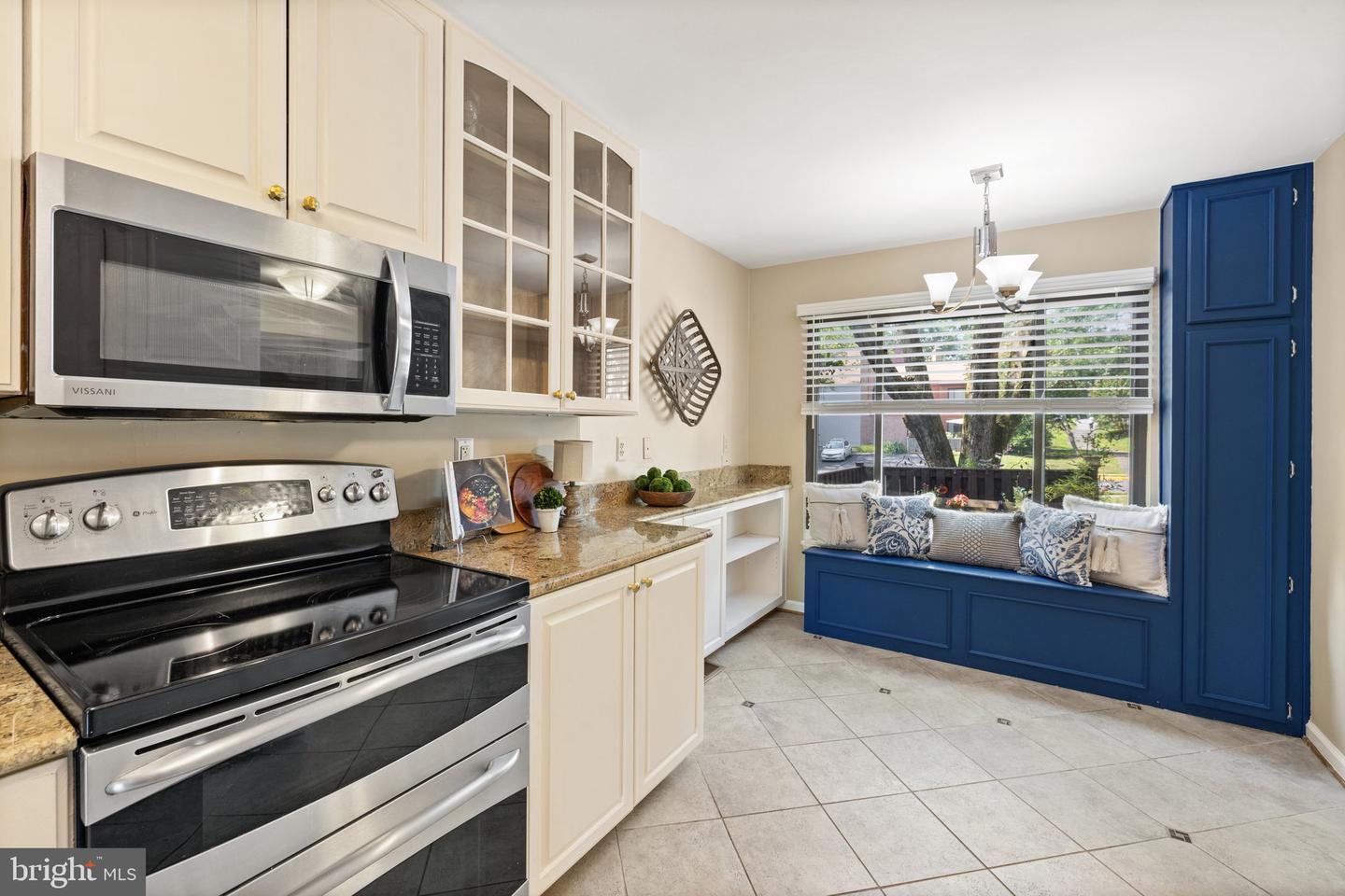 Photo 22 of 74 of 10905 Knights Bridge Ct townhome