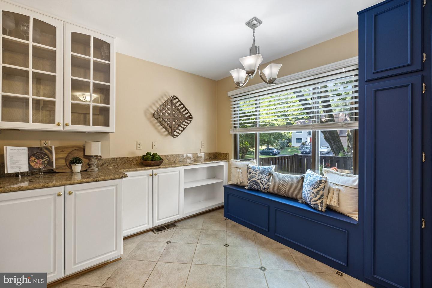 Photo 18 of 74 of 10905 Knights Bridge Ct townhome