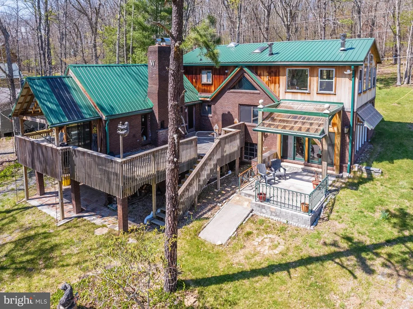 827 Penn Point Road