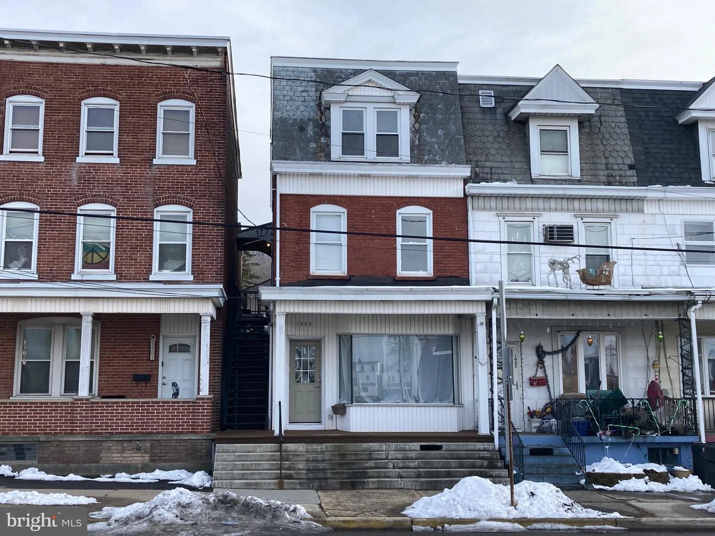 1903 W Market Street