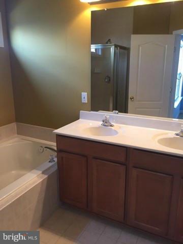 Photo 12 of 15 of 42482 Coronado townhome
