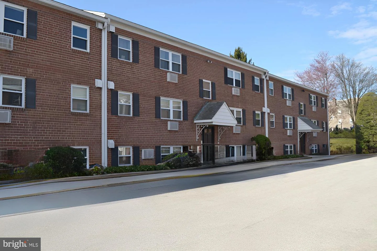 1 Radnor Drive Unit E4