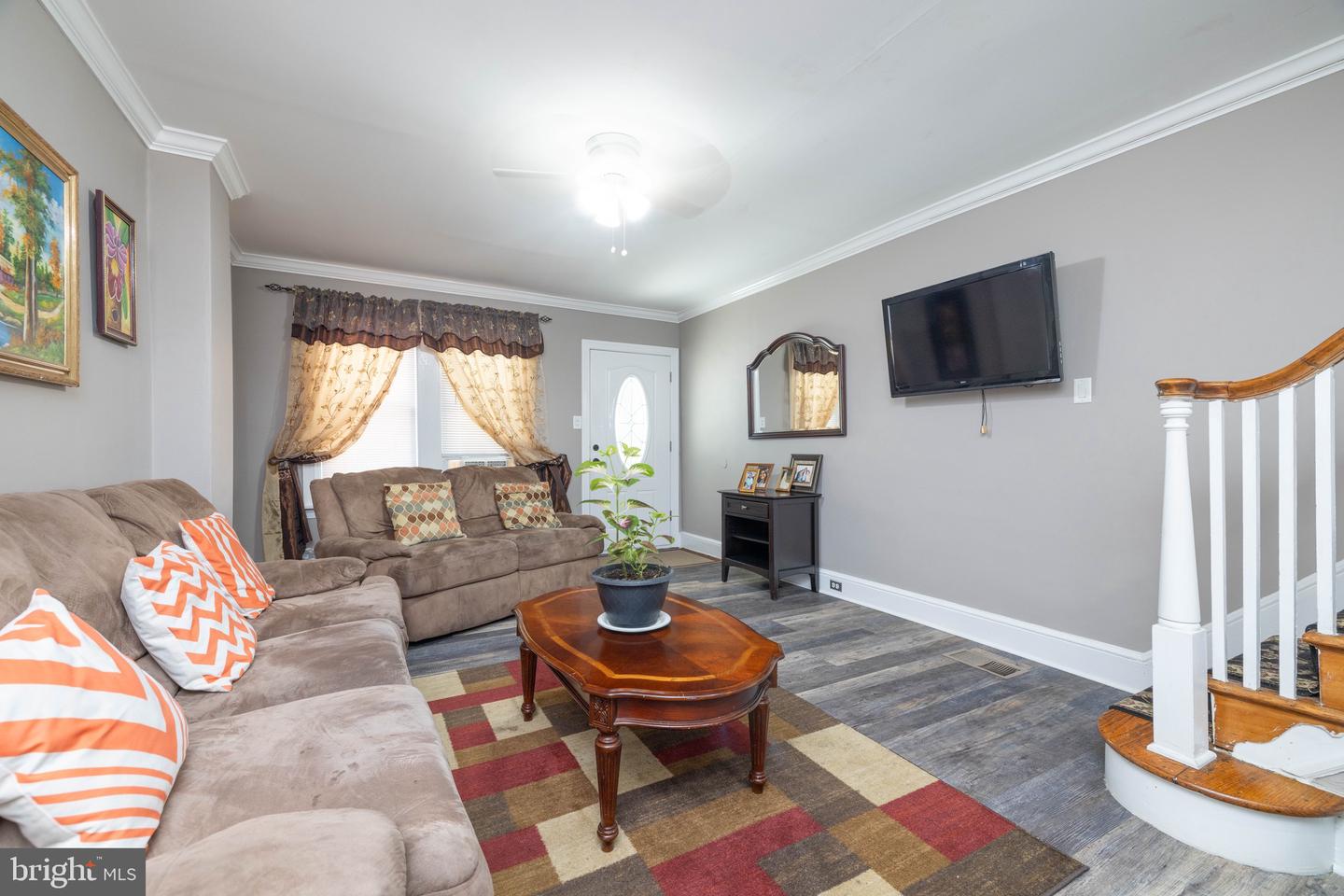 Photo 6 of 31 of 328 New Castle Ave townhome