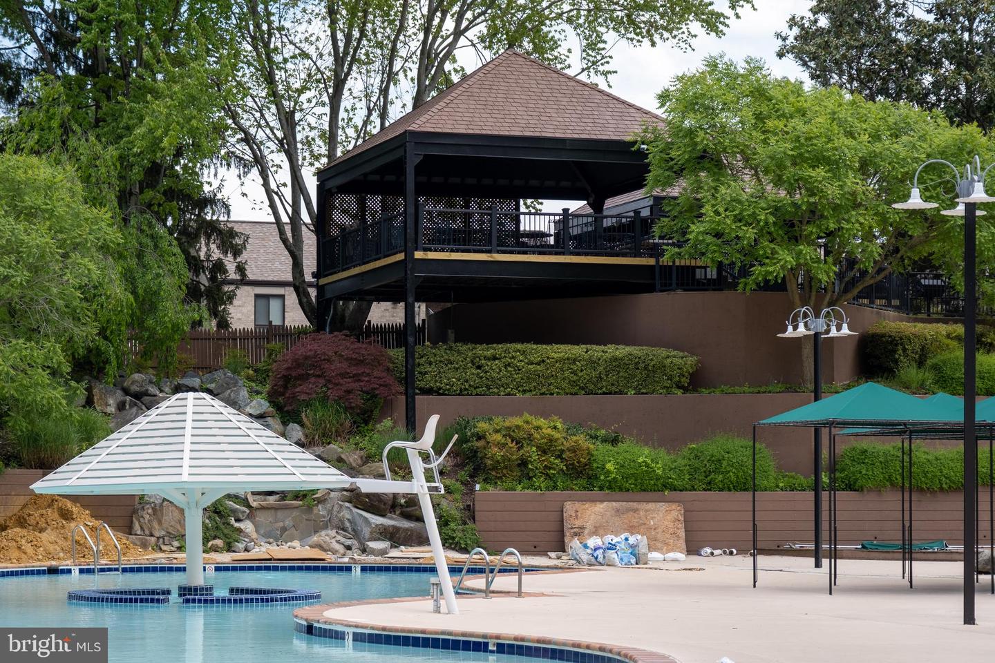 Photo 57 of 63 of 203 Yoakum Pkwy #1424 condo