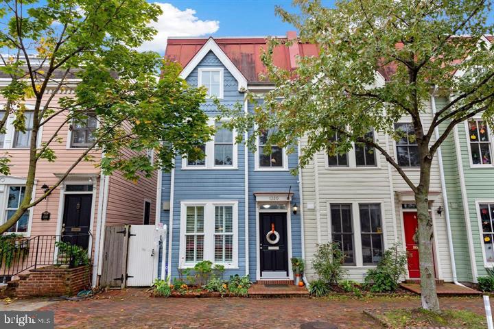 1320 Princess Street, Alexandria, VA, 22314