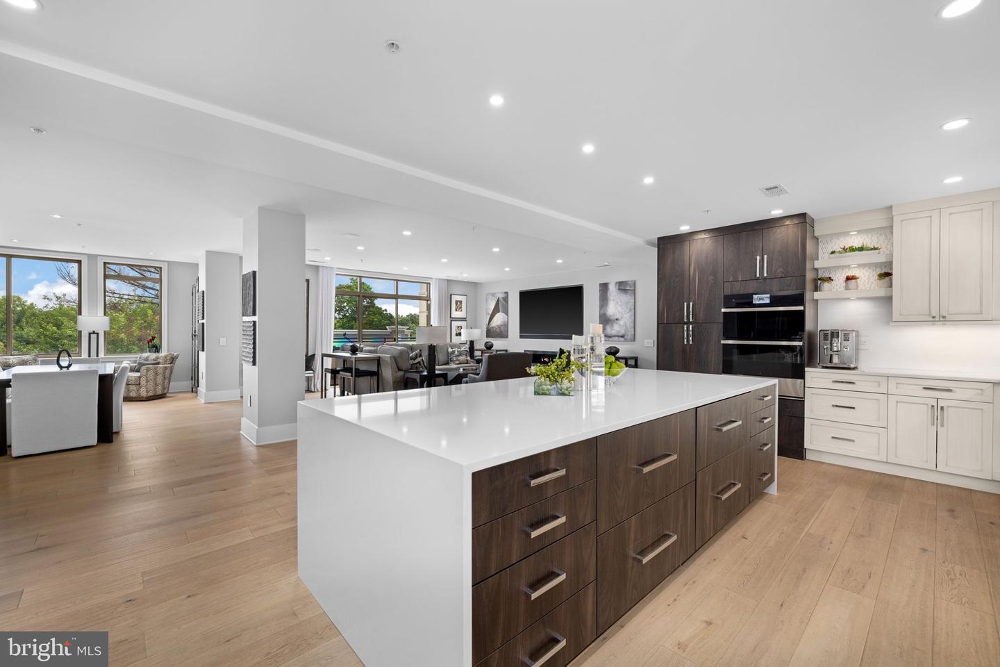 1450 Emerson Avenue Unit 317, Mclean, VA, 22101