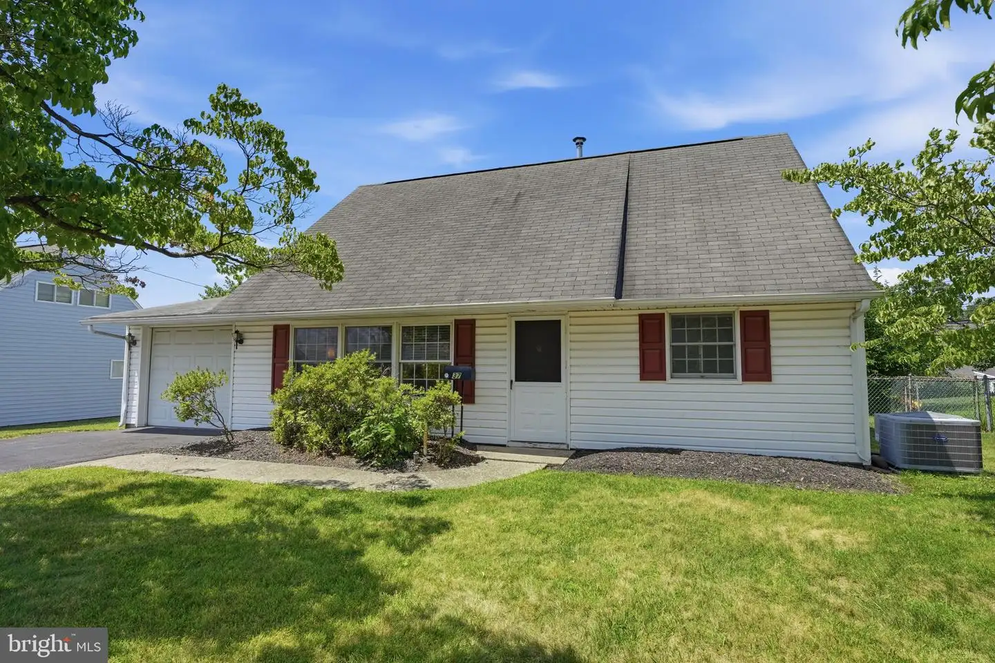 37 Trellis Road, Levittown, PA, 19056