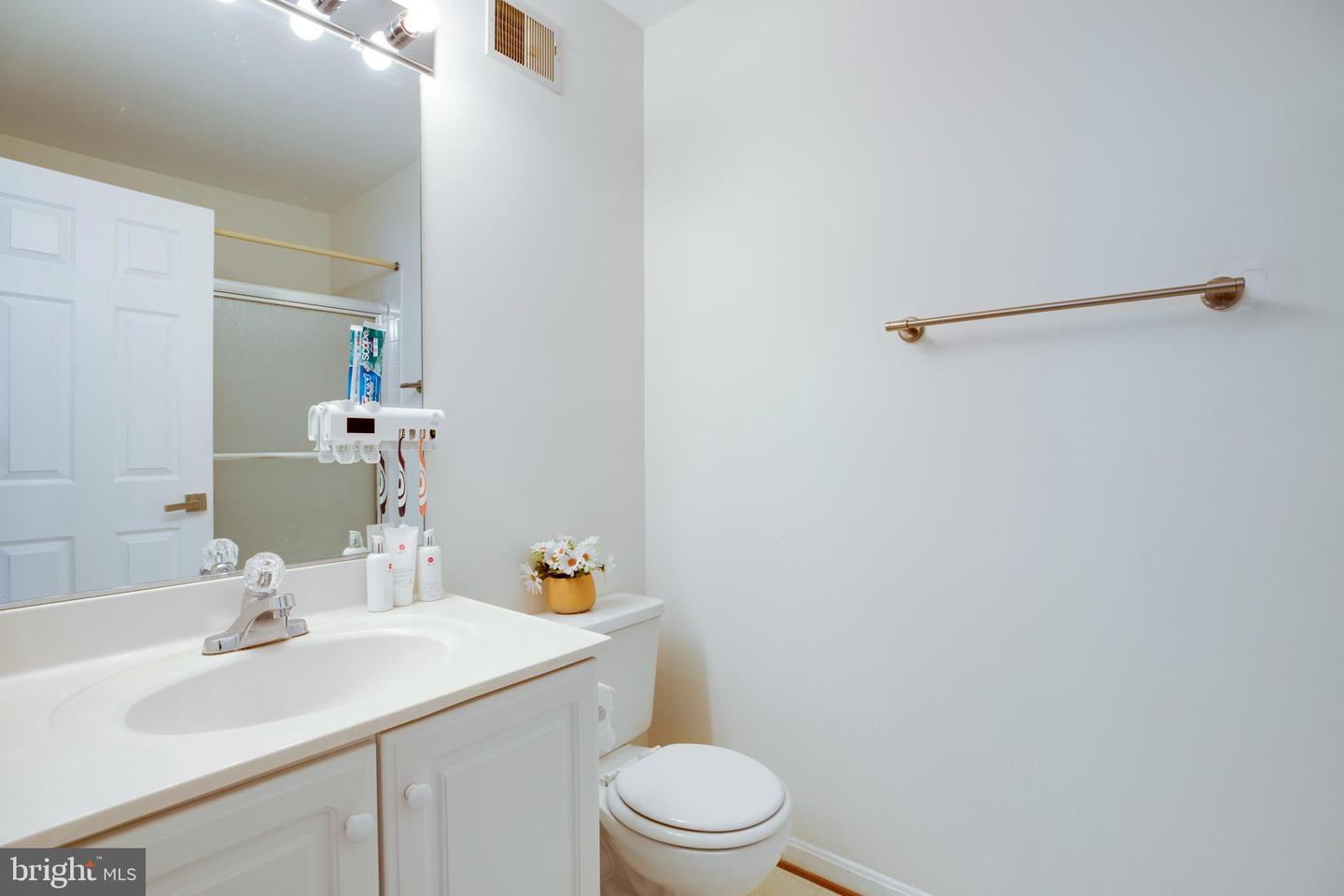Photo 24 of 42 of 14210 Beddingfield Way townhome