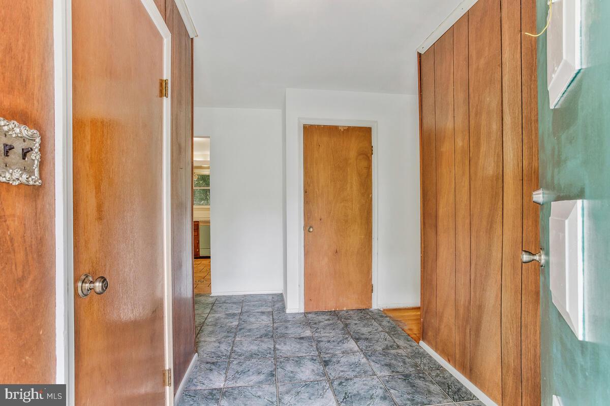 Photo 6 of 43 of 12412 Palermo Dr house