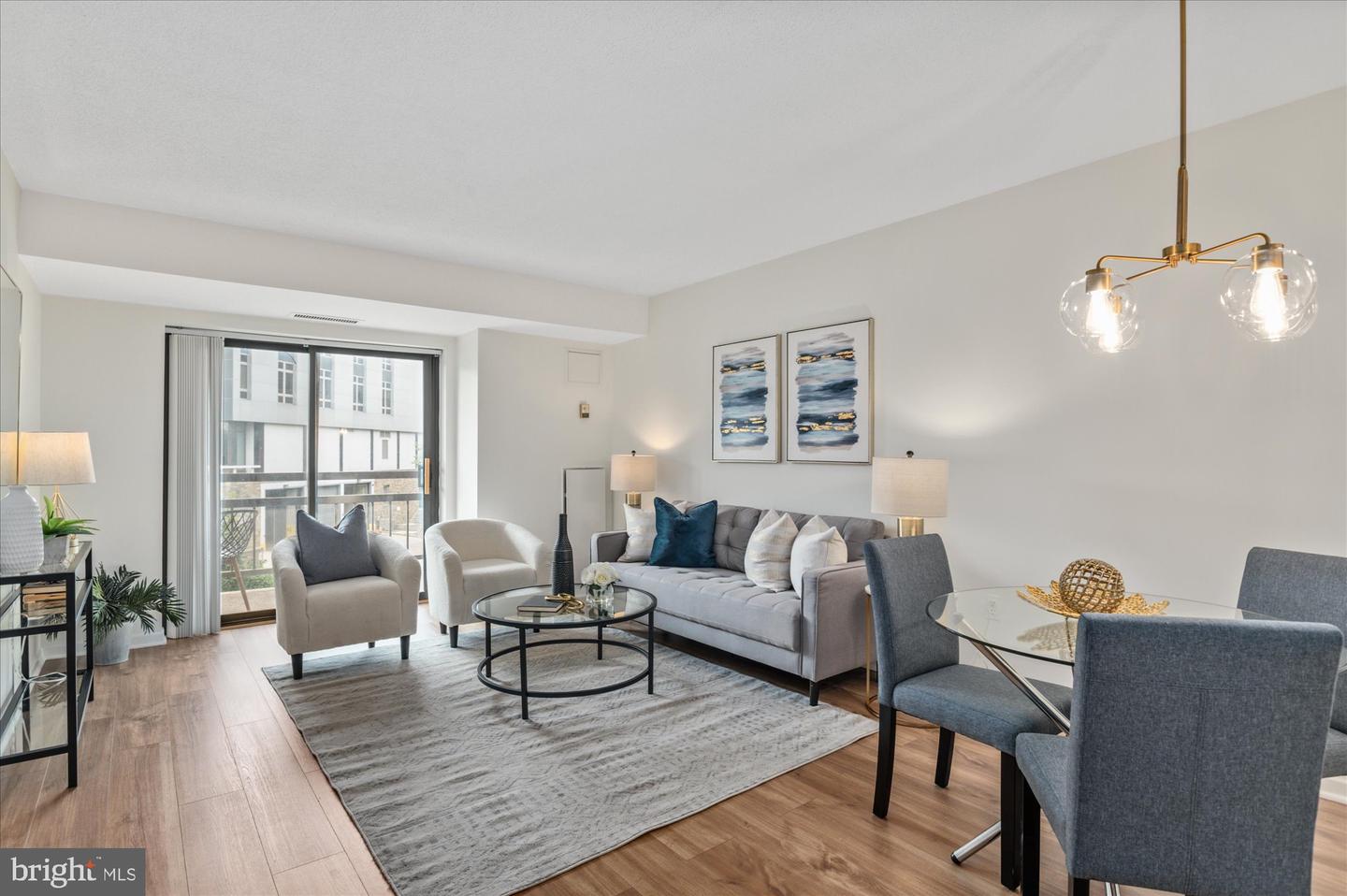Photo 5 of 15 of 2111 Wisconsin Ave NW #318 condo