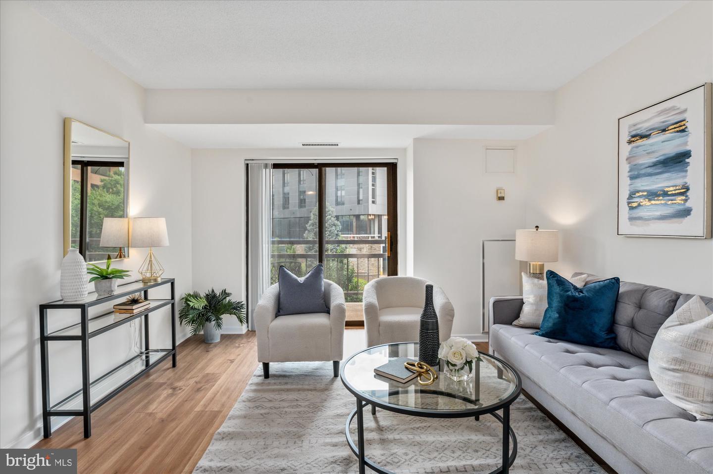 Photo 6 of 15 of 2111 Wisconsin Ave NW #318 condo